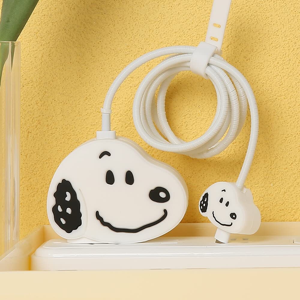 Charger Case and Cable Protector for iPhone (Snoopy)